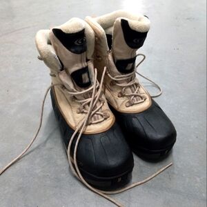 SALOMON Scrambler FG WaterProof Thinsulate Adventure Snow Boots Women size 10